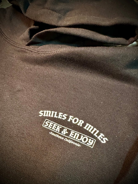 BOYS SMILES 4 MILES HOODIE | BLACK