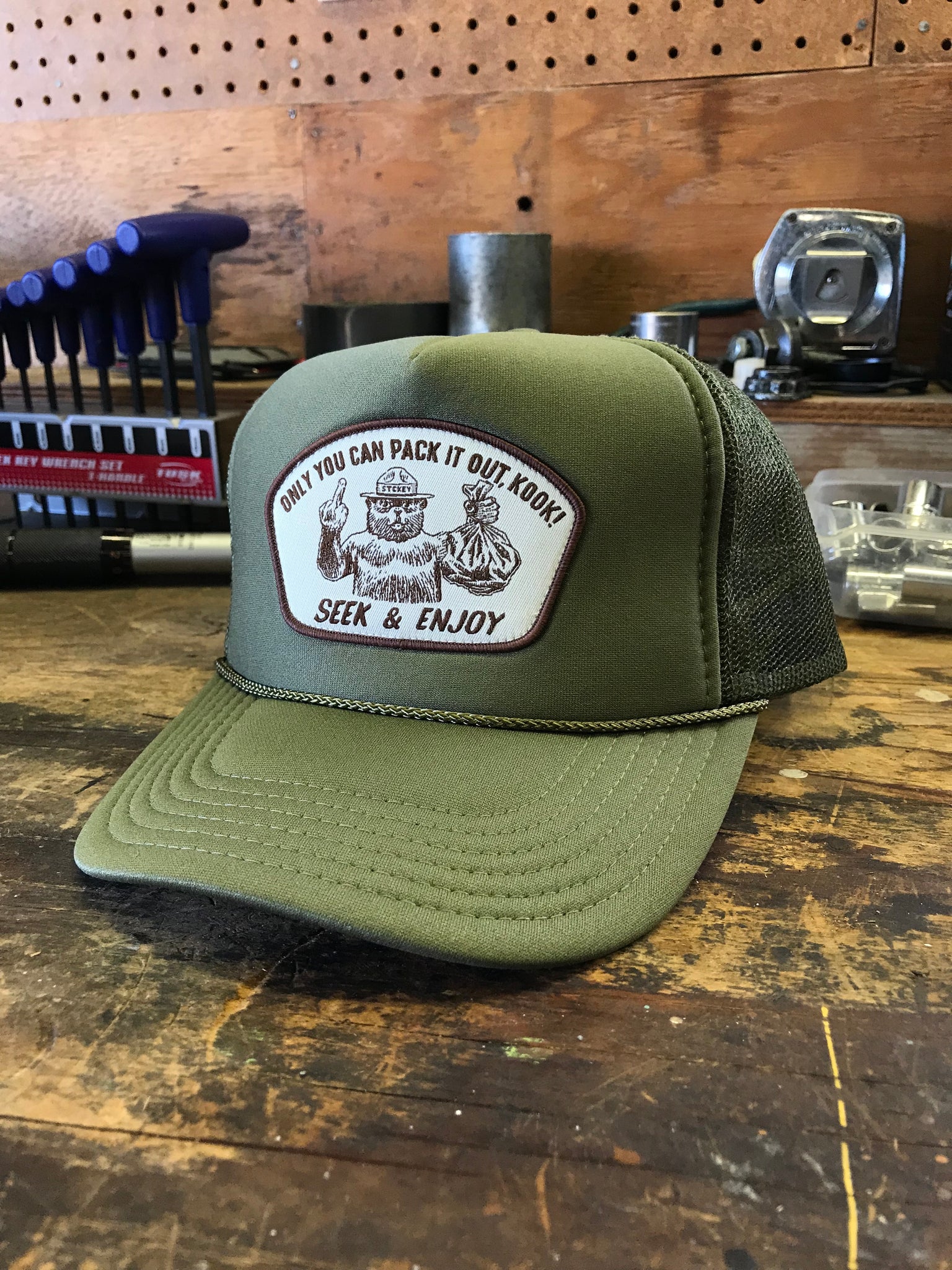 PACK IT OUT TRUCKER | ARMY